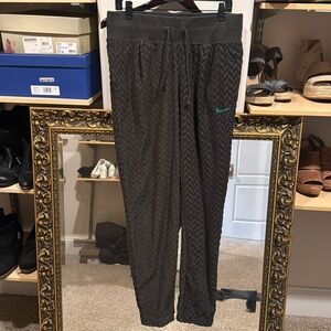 Nike sweatpants large